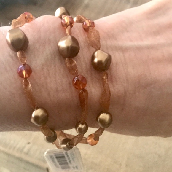 3/$20✅BEAD BRACELET - Picture 4 of 6